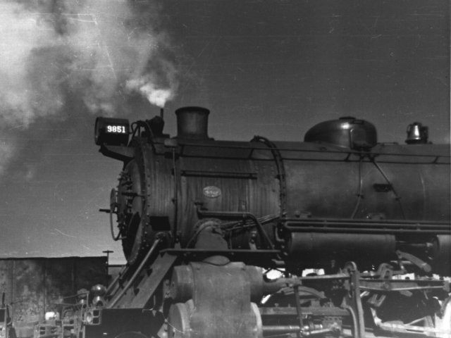 A Closeup of N2sa Santa Fe No. 9851, the second engine above